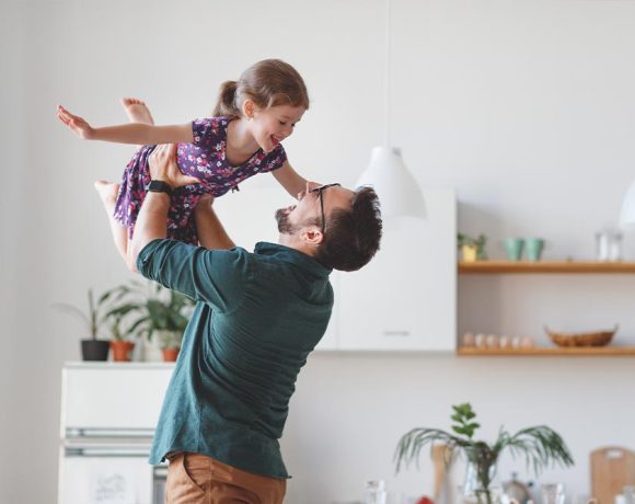 Pentingnya Bonding dengan Anak: Bagaimana Membangun Kedekatan yang Kuat?